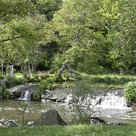 Du Pont Dans Les Alpes Mancelles * Saint-Ceneri-le-Gerei